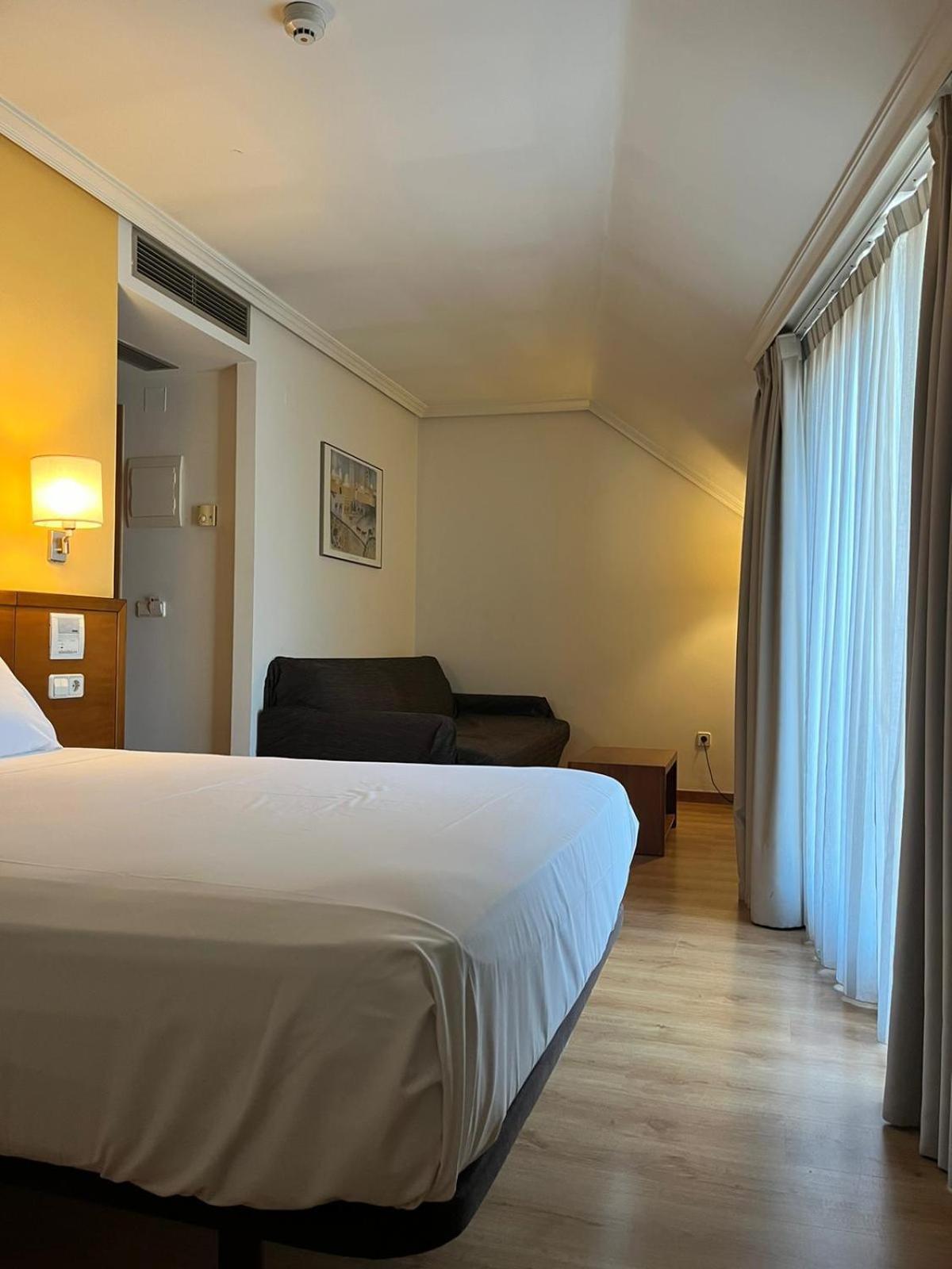 U Hotel Ogalia Vigo Dış mekan fotoğraf