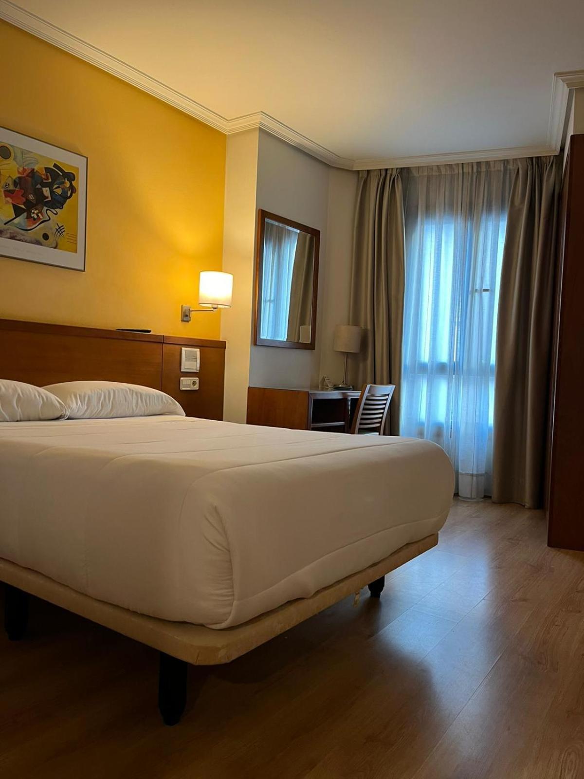 U Hotel Ogalia Vigo Dış mekan fotoğraf