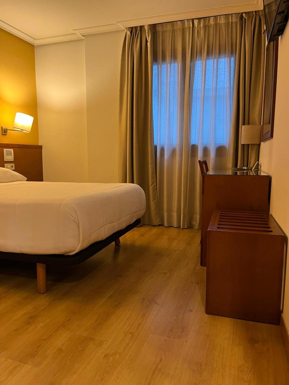 U Hotel Ogalia Vigo Dış mekan fotoğraf