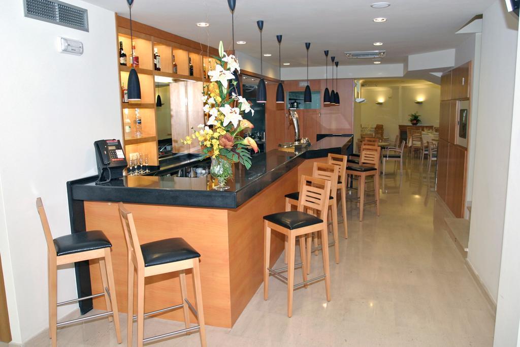 U Hotel Ogalia Vigo Dış mekan fotoğraf
